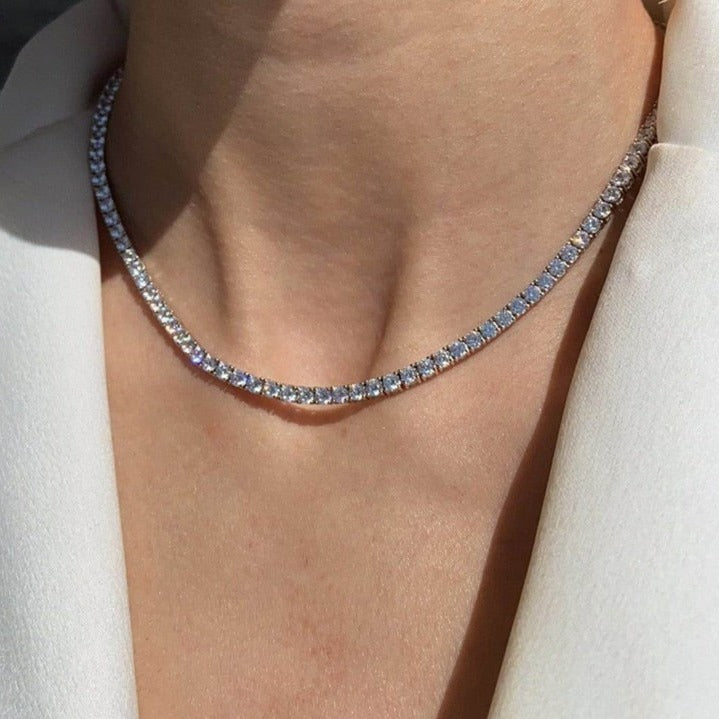 Never Basic Tennis Ketting