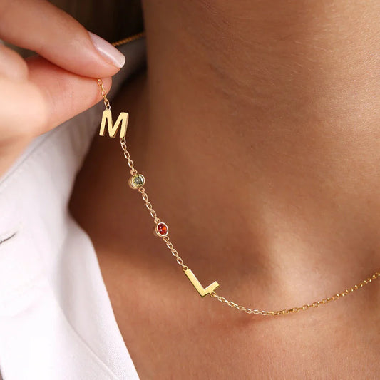 Sideway Initiaal & Geboortesteen Ketting